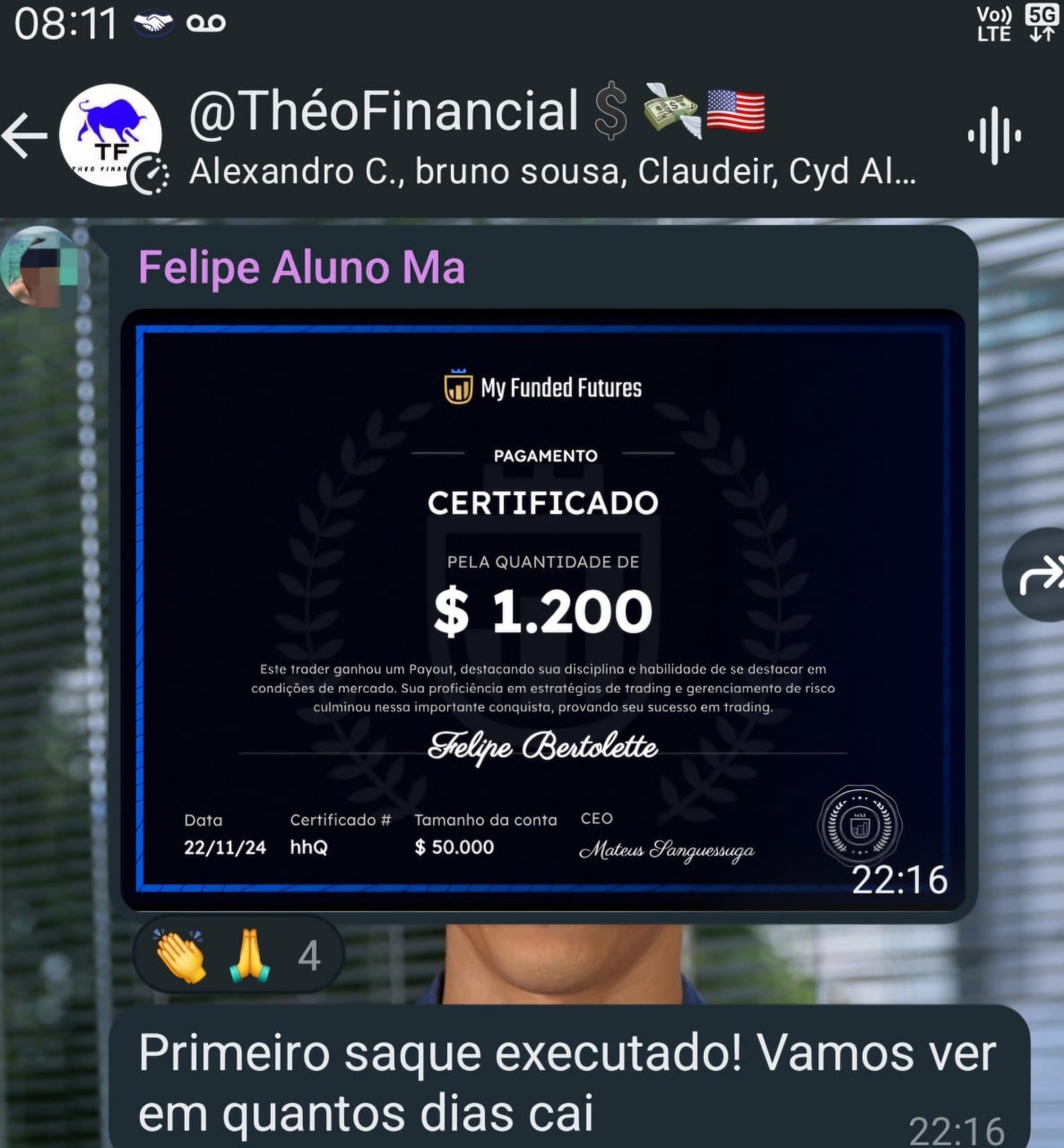 Print original de aluno com certificado de pagamento de US$ 1.200